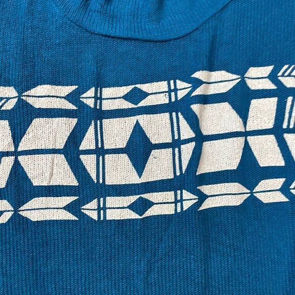 NWOT WildFox Women’s Small Blue Knit Screen Print Oversized Sweater Puff Sleeves - Picture 2 of 4